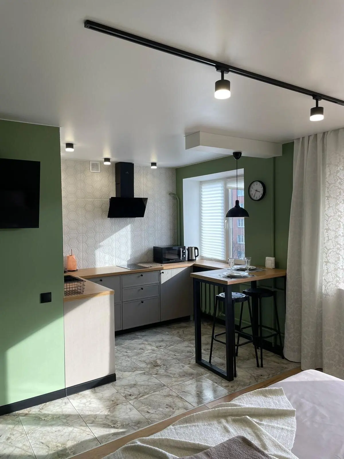 View of apartment for daily rent, Mogilyov, Mira Avenue 18 — photo 3