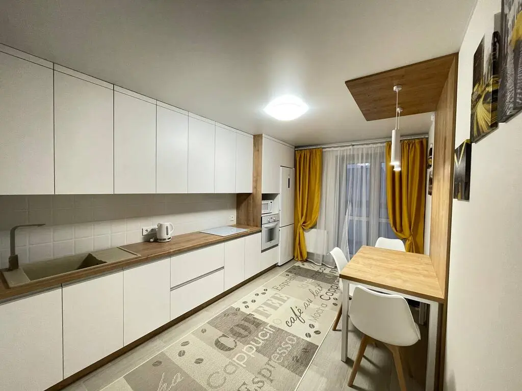 Однокомнатная квартира на сутки в Могилёв, ул. Лазаренко 63