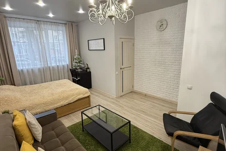 Однокомнатная квартира на сутки в Могилёв, площадь Славы 2